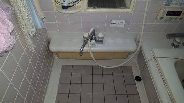浴室デッキ水栓の取替