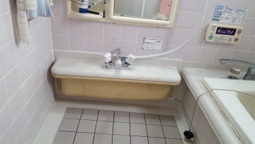 浴室デッキ水栓取替