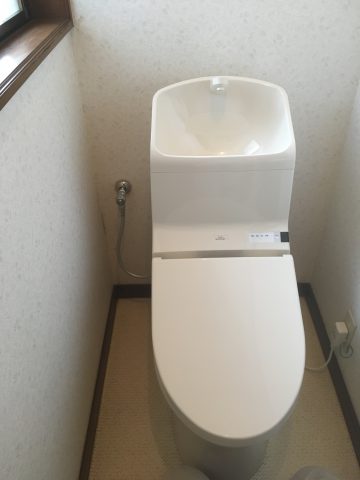 姫路市　トイレ交換工事