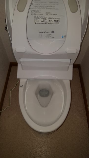 トイレ取替工事