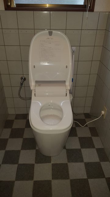 トイレ取替工事