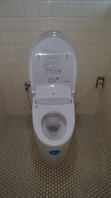 トイレ取替工事