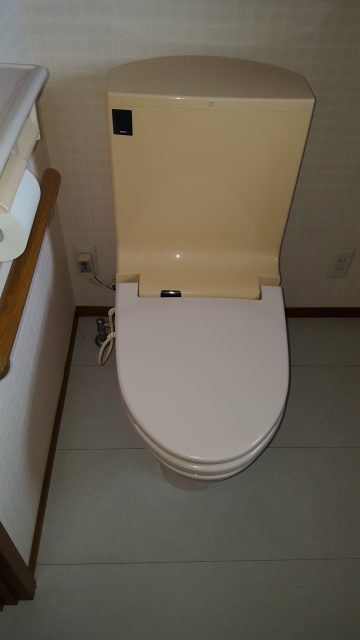 トイレ取替工事