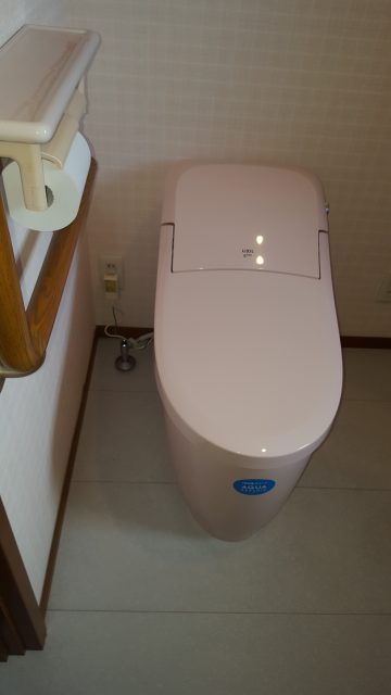 ＬＩＸＩＬトイレプレアスＬＳ取替