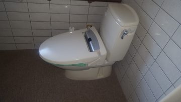 トイレ取替工事