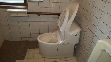 トイレ交換工事