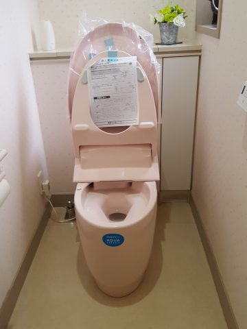 トイレ交換工事