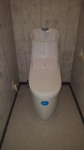 トイレ取替工事