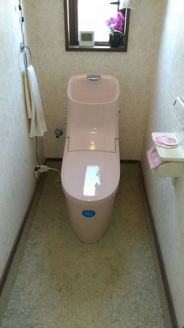 赤穂市　トイレ交換工事