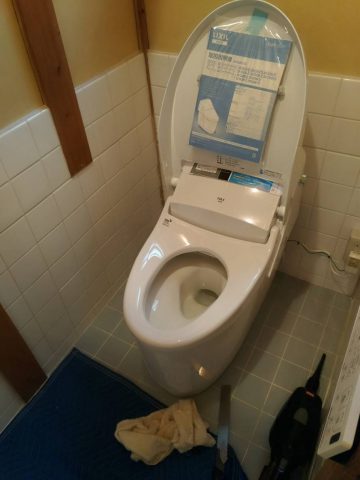 トイレ取替工事