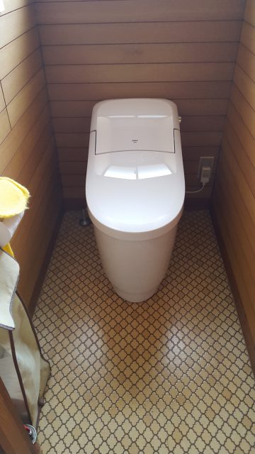 トイレ取替工事