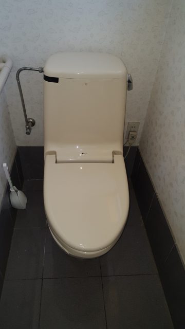 トイレ取替工事