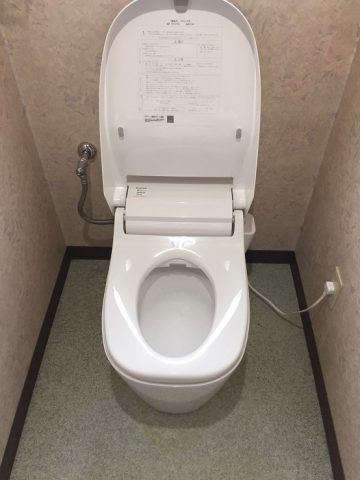 トイレ取替工事