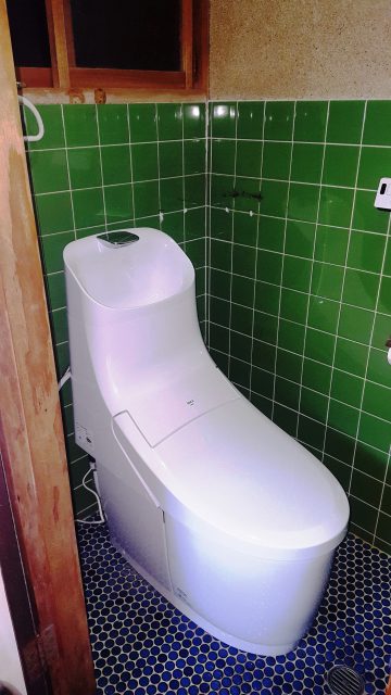 赤穂市　トイレ取替工事