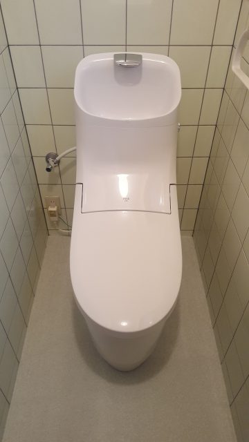 赤穂市　トイレ取替工事