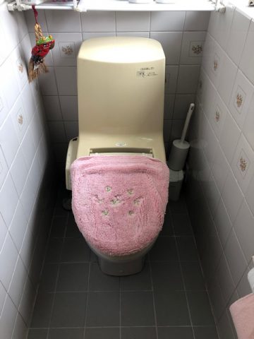 水漏れ　トイレ交換　