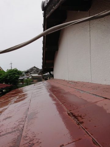 太子町　玄関庇の屋根を張り替え