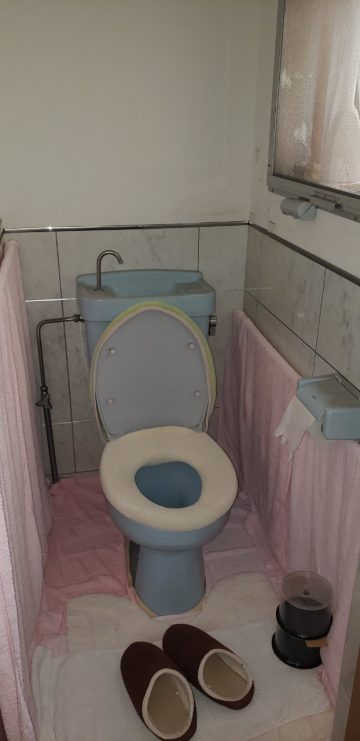 姫路市　トイレ入替え工事