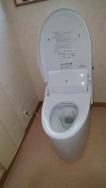 トイレ取替工事