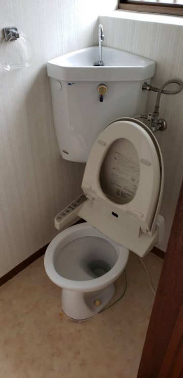 トイレ取替工事