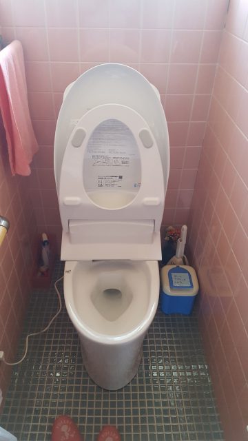 トイレ取替工事