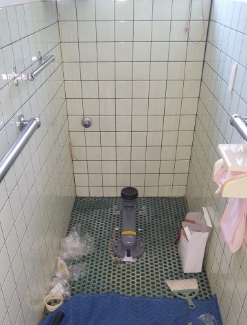 トイレ取替工事