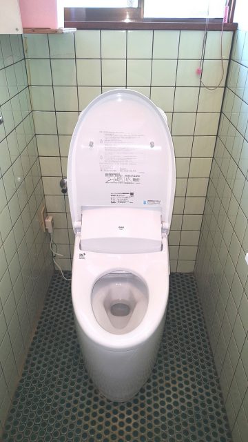 トイレ取替工事