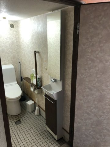 たつの市　トイレ手洗い器入替え