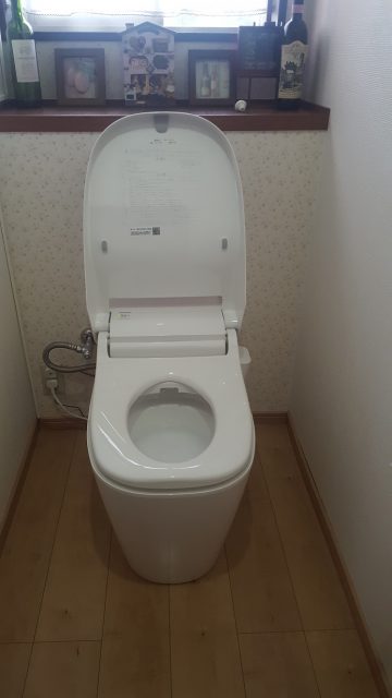 トイレ取替工事