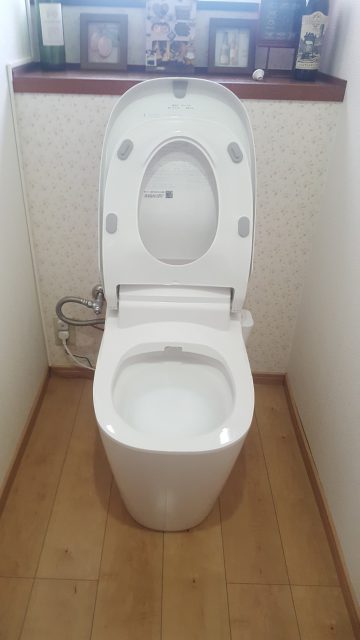 トイレ取替工事