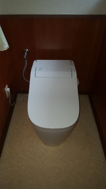 トイレ取替工事