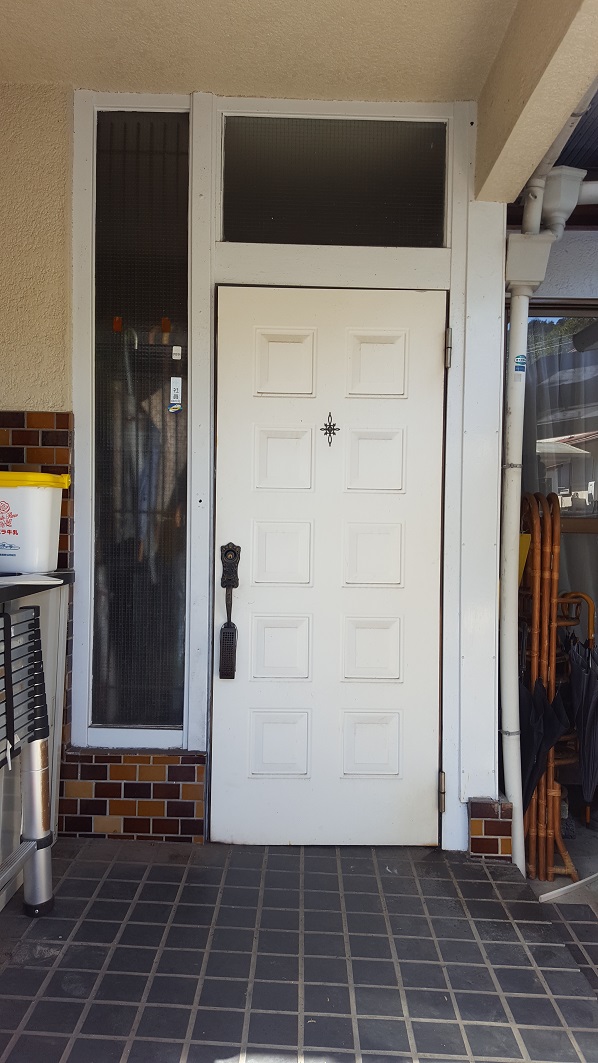 相生市 玄関ドアの取替 株式会社オレンジナイト Orange Knight