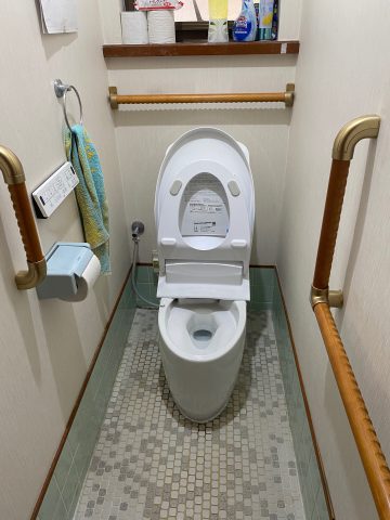 赤穂郡上郡町　トイレ交換工事　