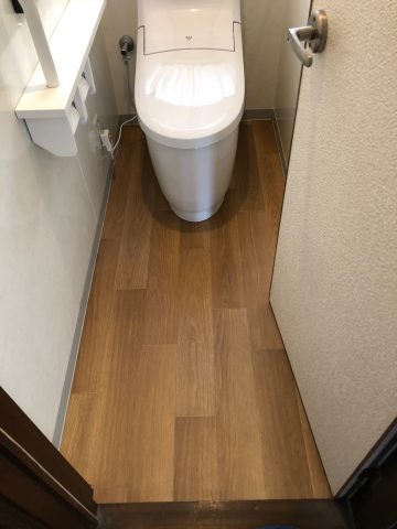 トイレクッションフロア貼替