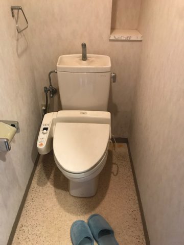 トイレリフォーム施工前