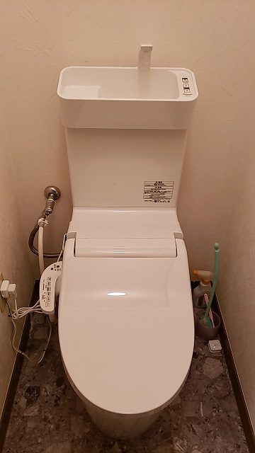 赤穂市　トイレ取替工事