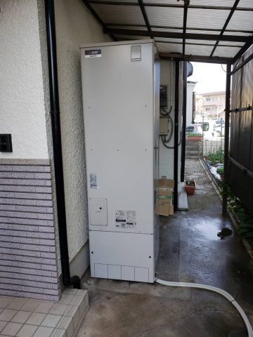 加古川市　電気温水器からエコキュートへ取替え