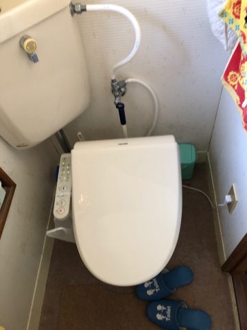 墨付きタンクのトイレ交換