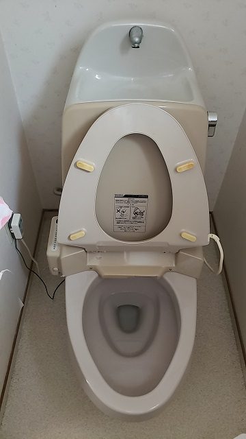 トイレを新しく！施工前