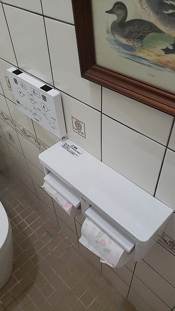 座りやすいトイレに！施工後