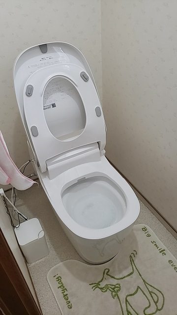 トイレを新しく！施工後