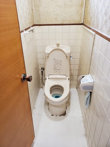 トイレ取替