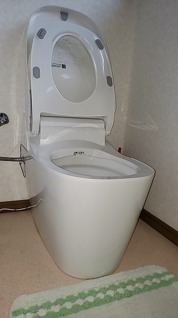 トイレ取替工事　施工後