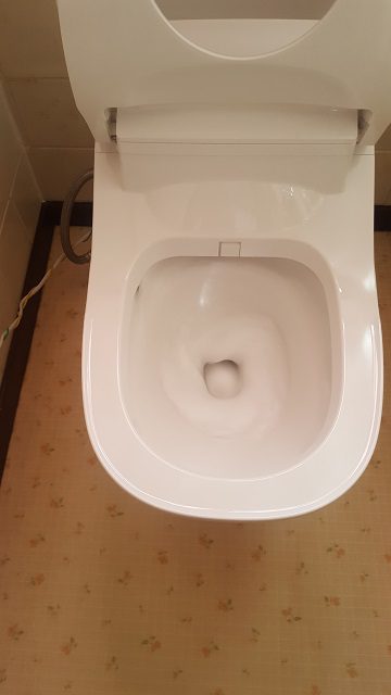 トイレの取替　施工後