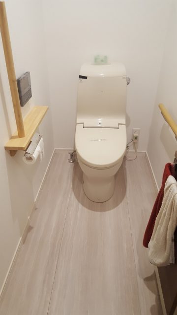 トイレの取替　施工前