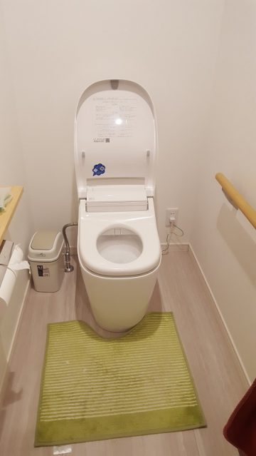 トイレの取替　施工後