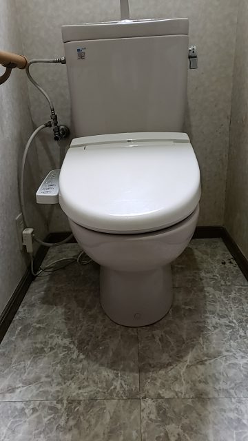 トイレ取替　取替前２