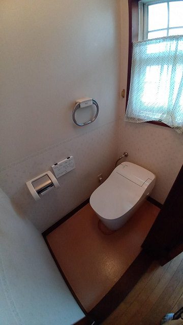 トイレの取替　施工後