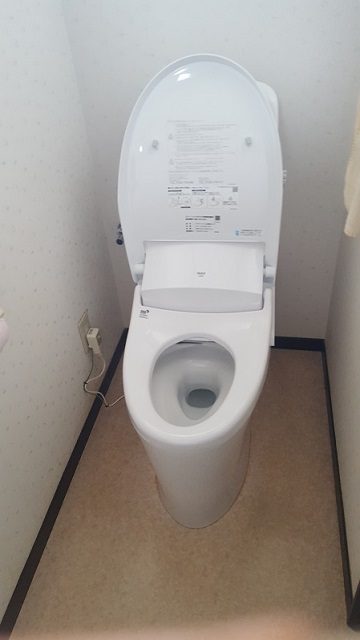 トイレの取替　施工後