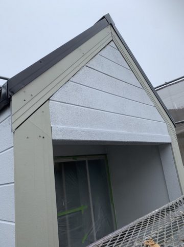 屋根鳩小屋破風修理　施工後